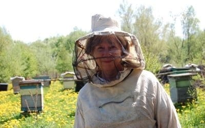 Ulla Lachauer bei Gala Bechterevas Bienen in Trakehnen